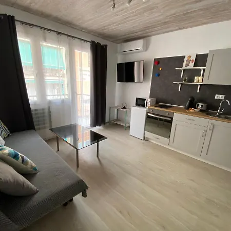Cozy Lego Apartment Alicante
